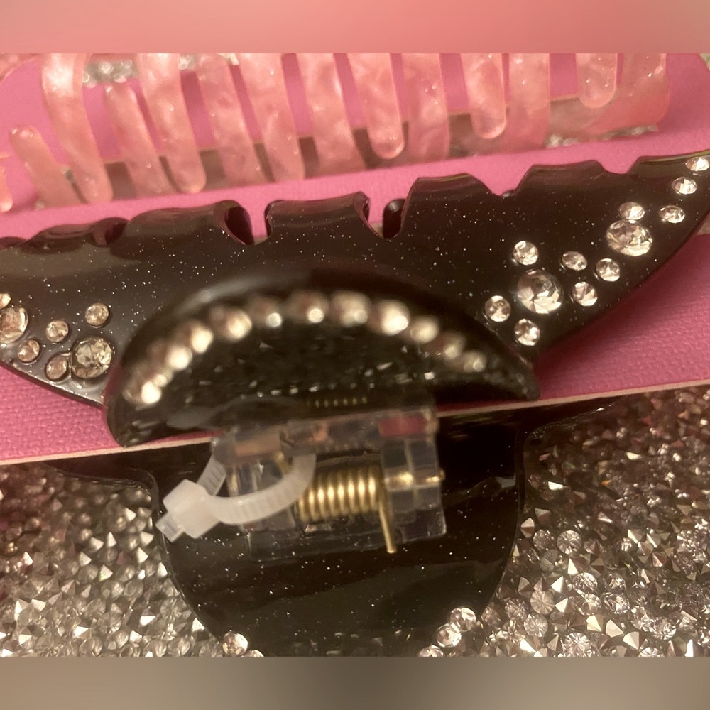 Pink Linen Bling Hair Clips - Picture 2 of 3